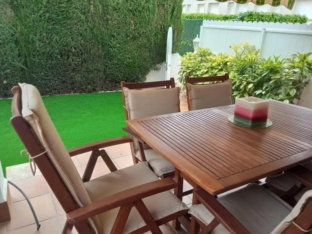 Сasa de vacaciones Villa Mantra House, La Casa De La Playa Segur de Calafell
